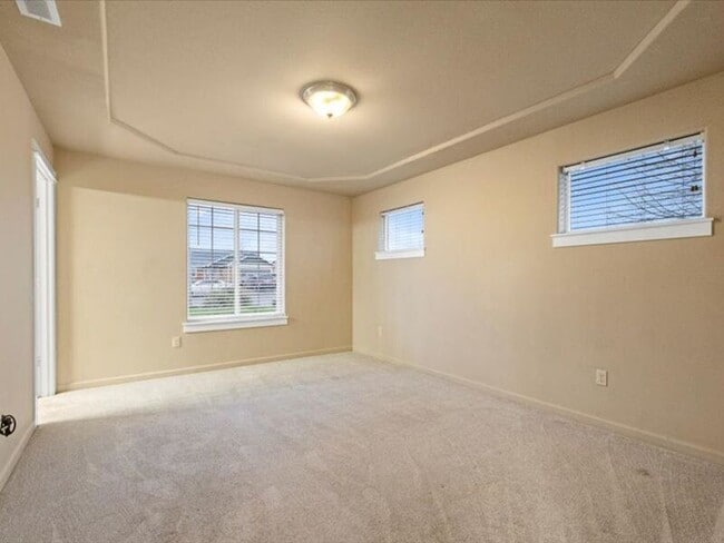 Building Photo - 506 Manzanita Ln