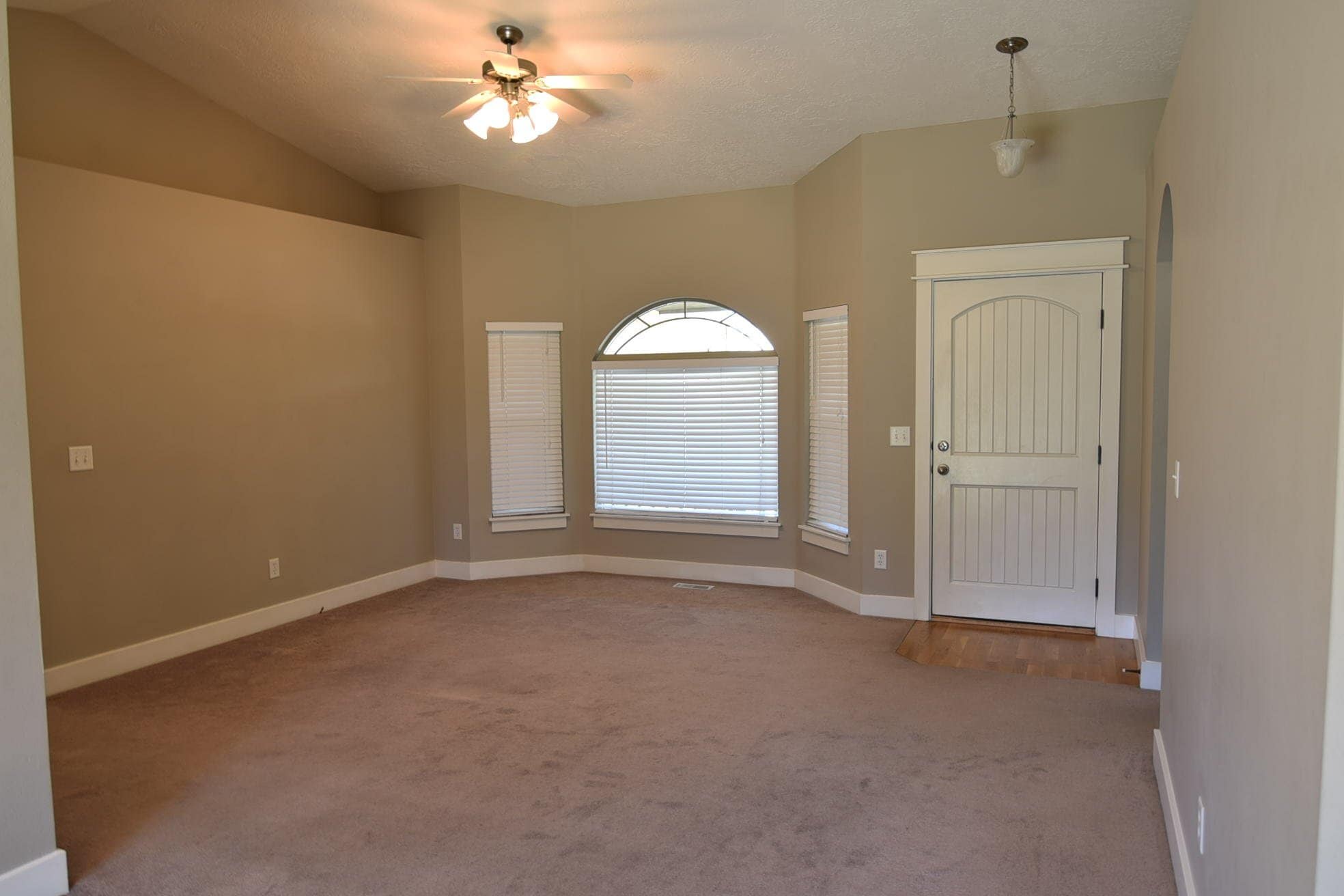 Building Photo - 11215 W Springgold Dr