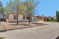 Building Photo - 228 Caribe Cir
