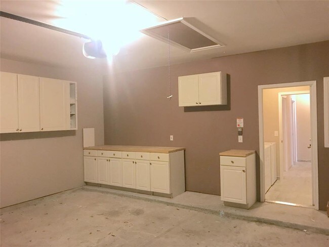 Building Photo - 164 S Holly Laurel Cir