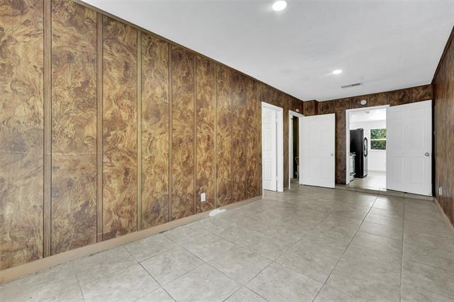 Building Photo - 6421 Perdido Dr