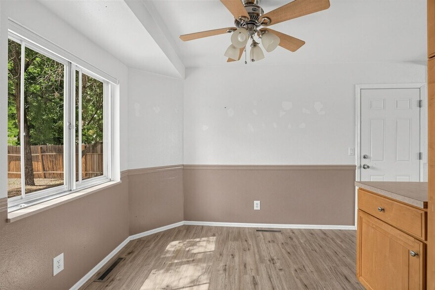 Building Photo - 4546 Verde Dr
