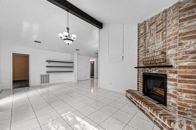 Building Photo - 10315 Goodrum Rd
