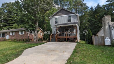 Building Photo - 4 Bed, 2 Story - Built in 2020