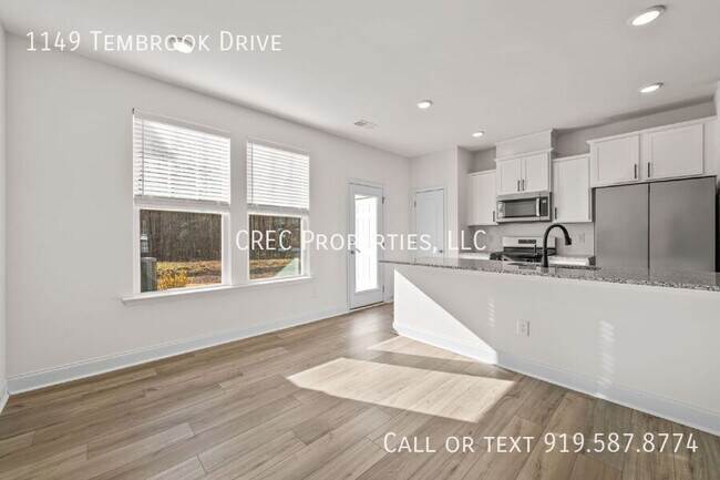 Building Photo - 1149 Tembrook Dr