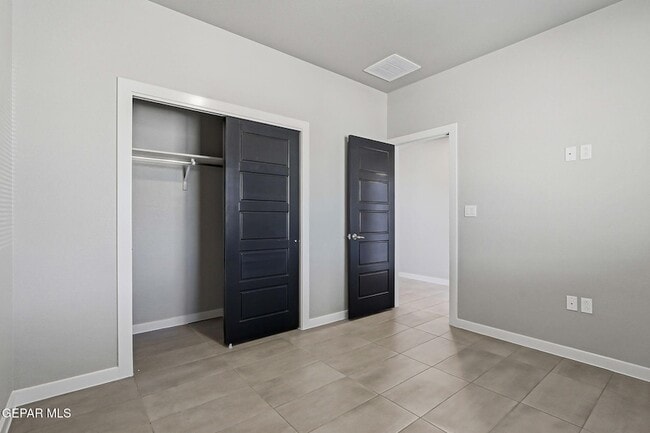 Building Photo - 788 Plains Blackfoot Dr