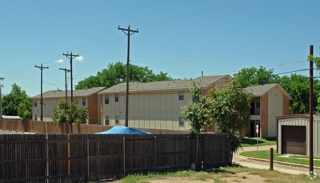 Building Photo - Albany Ridge