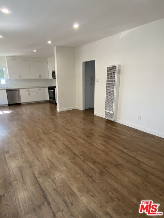 Building Photo - 3332 Helms Ave