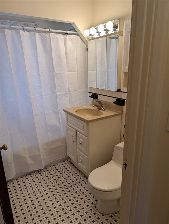 Building Photo - 260 Main St