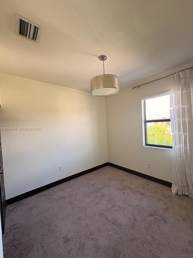 Building Photo - 15668 NW 91st Ct