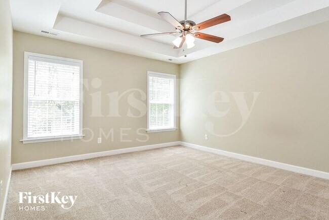Building Photo - 5120 Springhouse Farm Rd