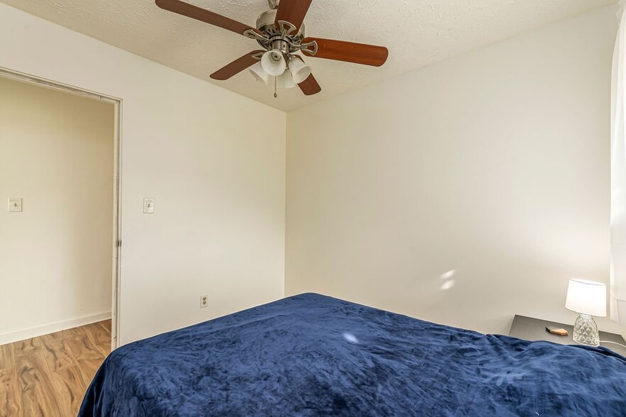 Building Photo - 76-6226-6226 Plumeria Rd