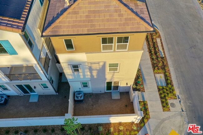 Building Photo - 3015 Tallahassee Ln