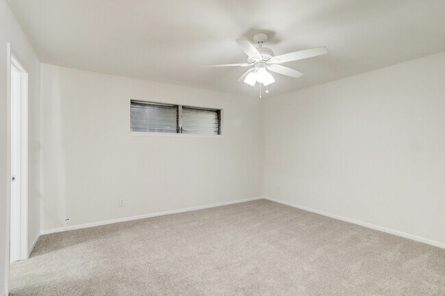 Building Photo - 229 Westmoreland St