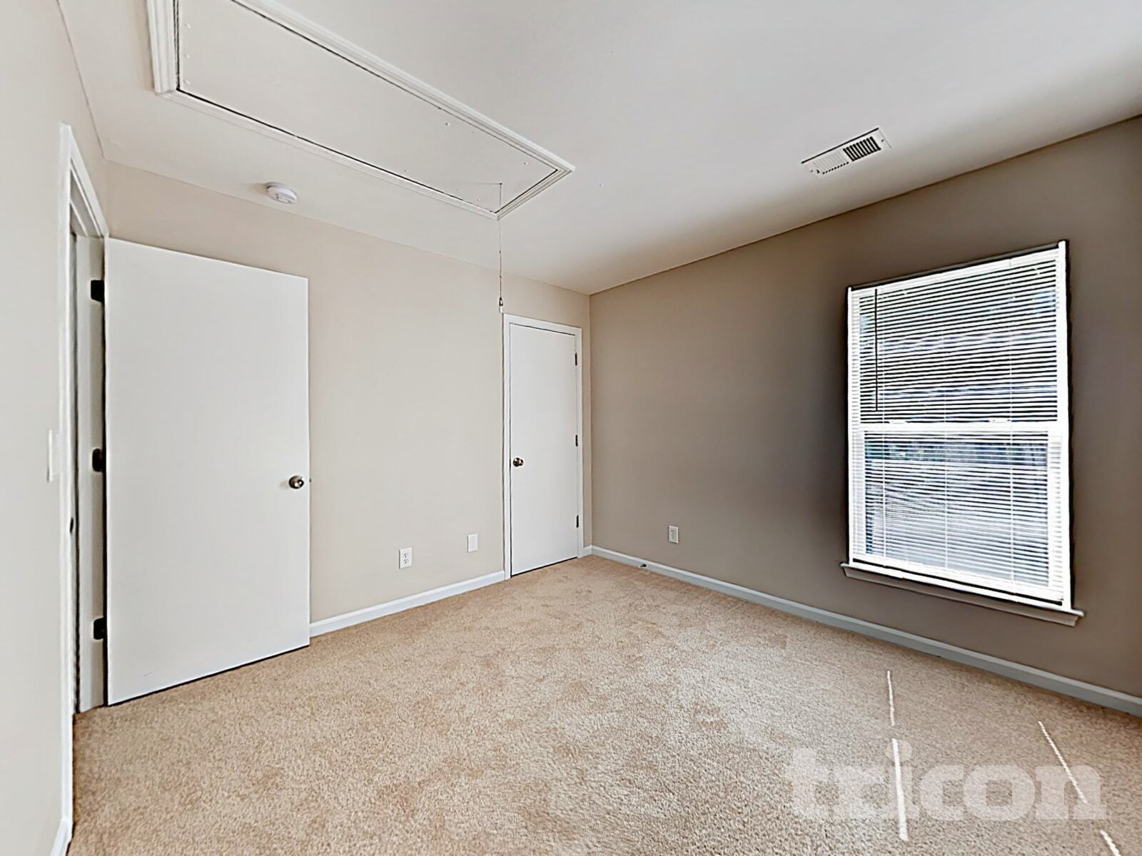 Building Photo - 8927 McAdam Way