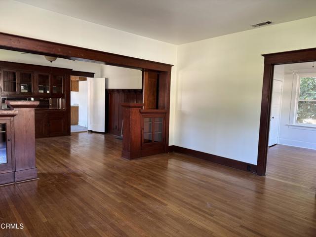 Building Photo - 548 Herbert St