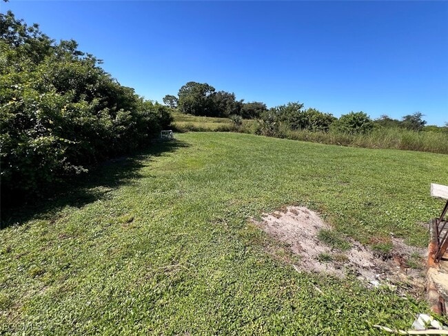 Building Photo - 1104 Bermar St