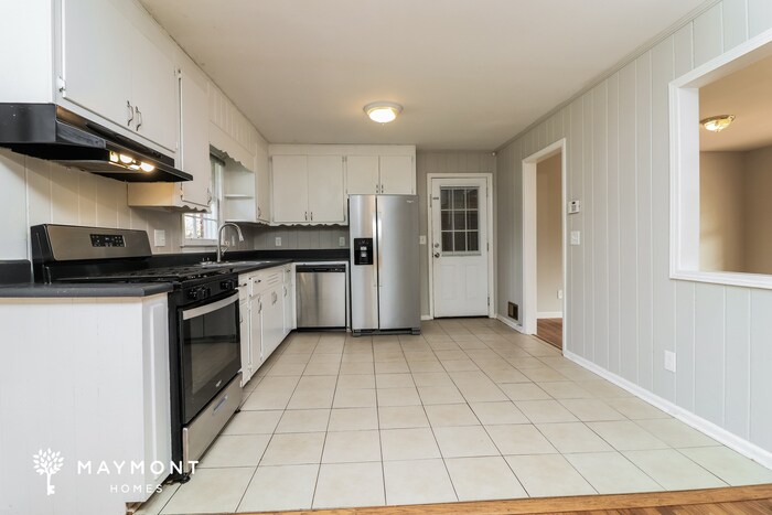 Building Photo - 1729 Hasty Rd