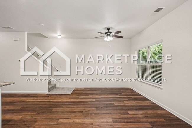 Building Photo - 6027 Oak Bend Ct