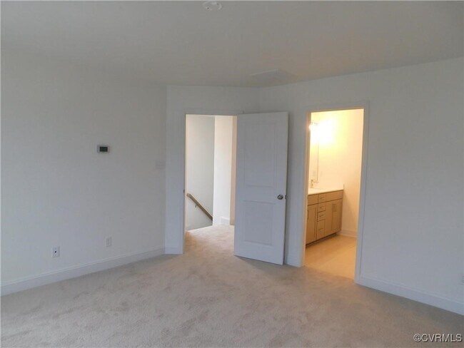 Building Photo - 7037 Leire Ln