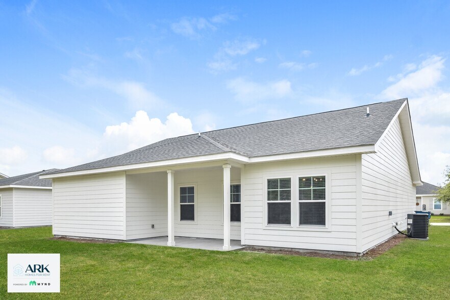 Building Photo - 1003 Autumns Wood Cir E