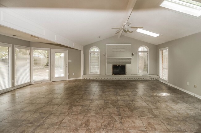 Building Photo - 7115 Cutter Mill Rd