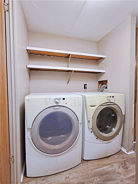 Building Photo - 826 Rembrandt Dr