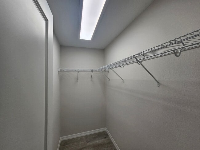 Building Photo - Move-In Ready! Stunning 3-Bedroom Home with Modern Upgrades