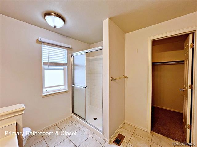 Building Photo - 5377 S Ukraine Way