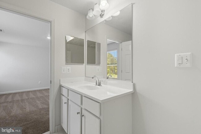 Building Photo - 1726 Willard Way