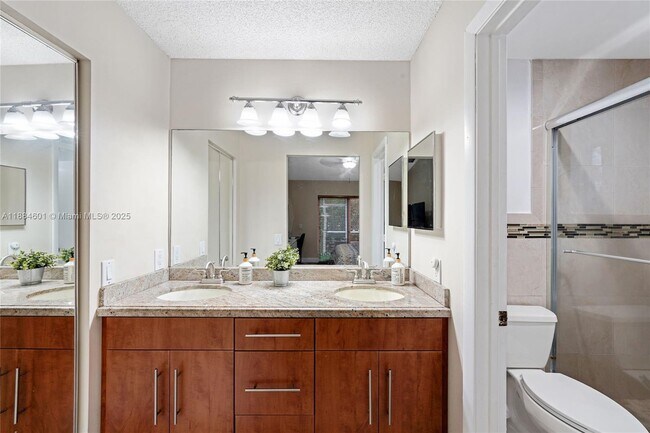 Building Photo - 4216 Mahogany Ridge Dr