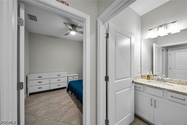 Building Photo - 13846 Pine Lodge Ln