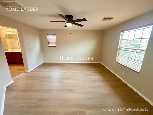 Building Photo - 2223 S Buckaroo Trail