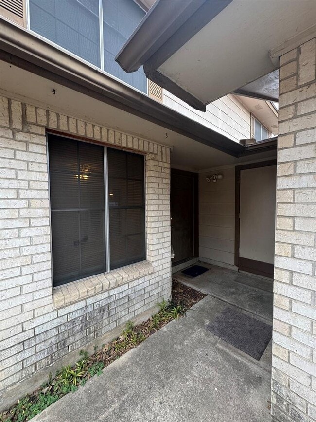 Building Photo - 12306 Cahone Trail