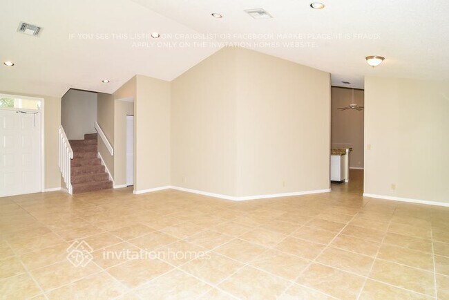 Building Photo - 5215 NW 51st Ct