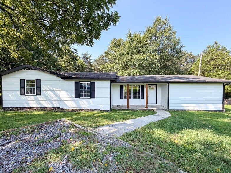 Building Photo - 125 Anderson Rd