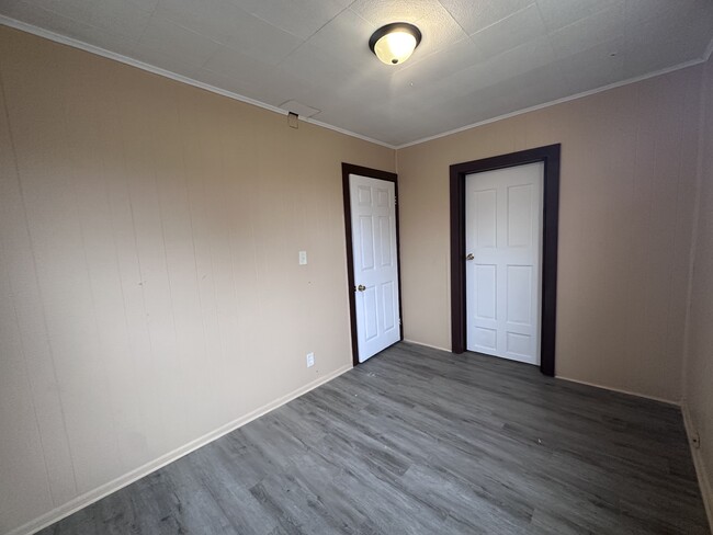 Building Photo - 2602 Cannon-