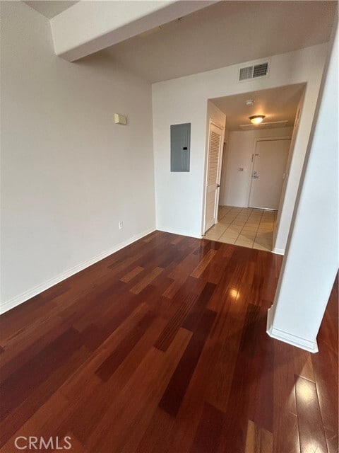 Building Photo - 360 W Ave 26