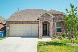 Building Photo - 5929 Priory Dr