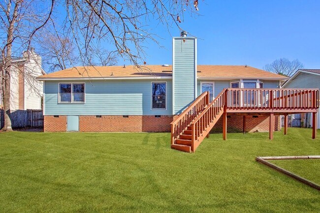 Building Photo - 3 Bed/2 Bath NEST in Beaver Run