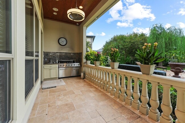 Building Photo - 1119 River Glyn Dr