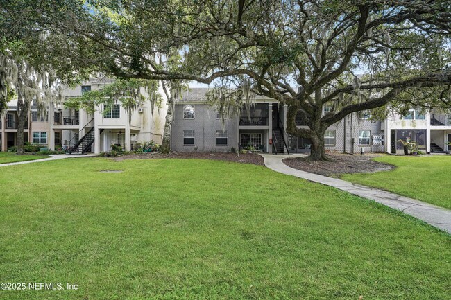 Building Photo - 4315 Plaza Gate Ln