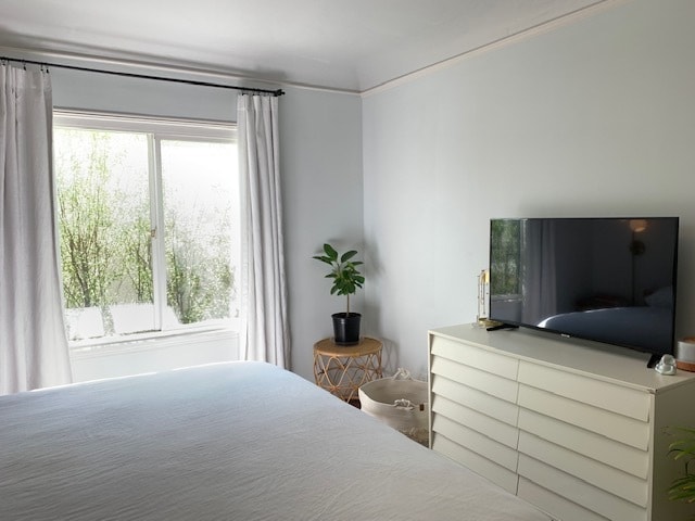Bedroom II Window & Dresser - 1226 S Orange Grove Ave