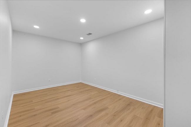 Building Photo - 13322 Terrycloth Ln