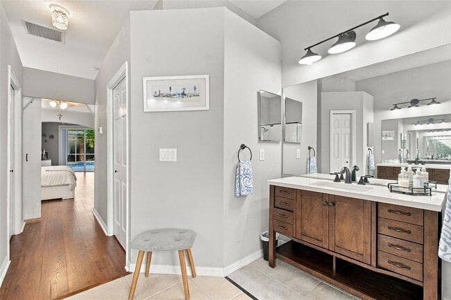 Building Photo - 17323 Emerald Chase Dr
