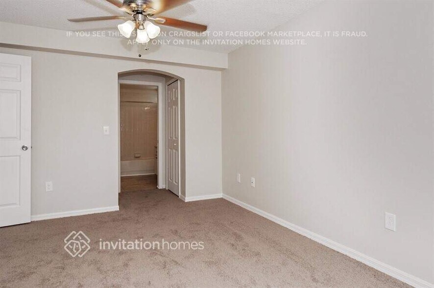 Building Photo - 28548 Seashell Ct