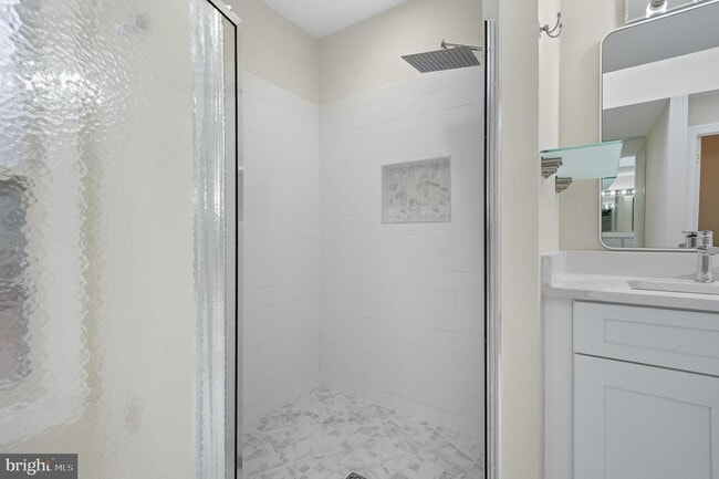 Building Photo - 13620 Canal Vista Ct