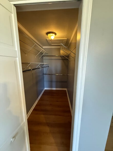 Building Photo - 3210 Trotter Rd