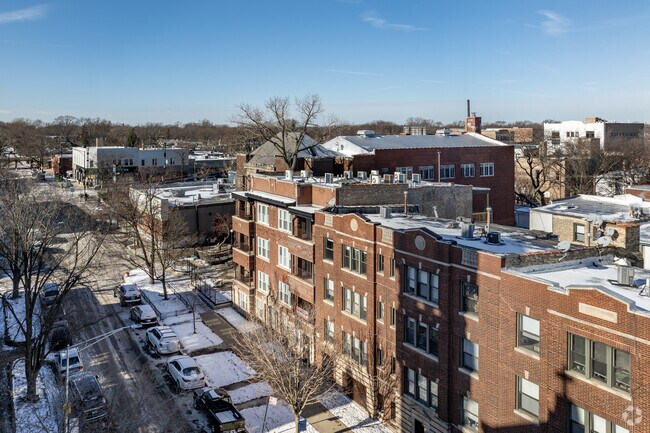 Aerial Photo - 1710 W Lunt Ave