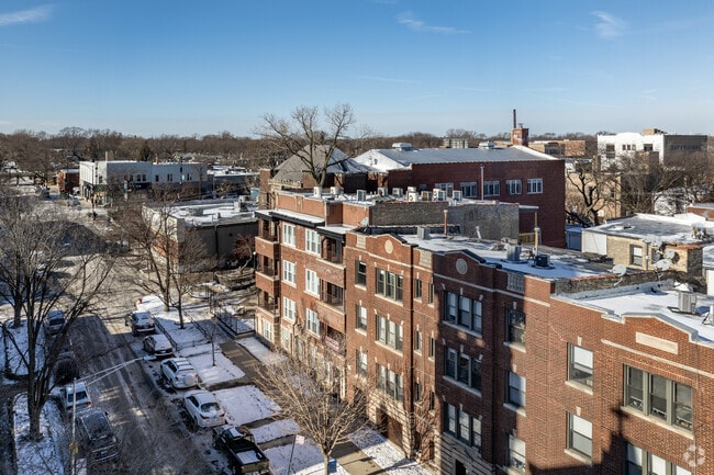 Aerial Photo - 1710 W Lunt